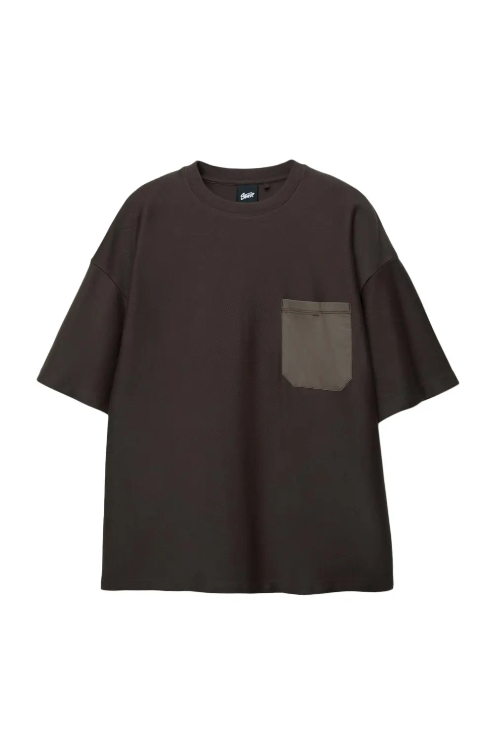 Short sleeve sweatshirt with pocket