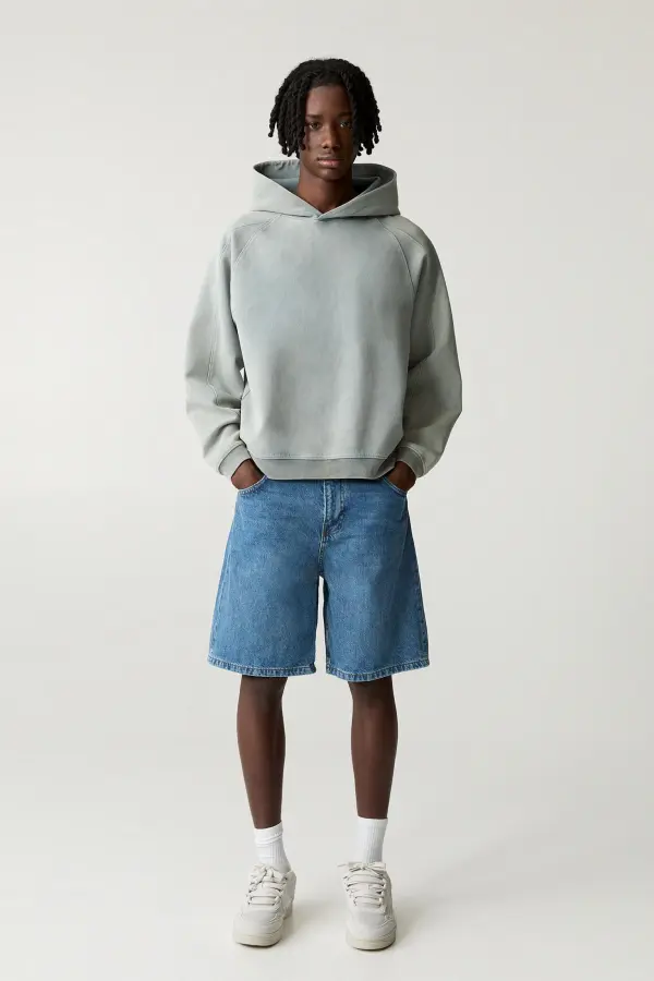 Baggy denim Bermuda shorts