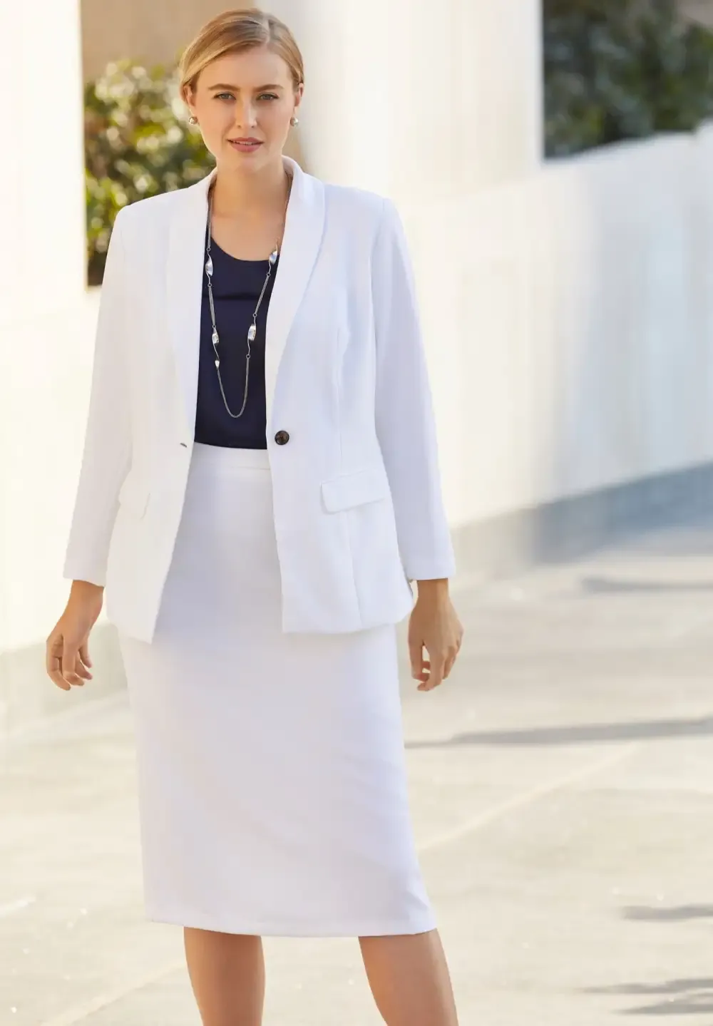 2-Piece Stretch Crepe Single-Breasted Skirt Suit