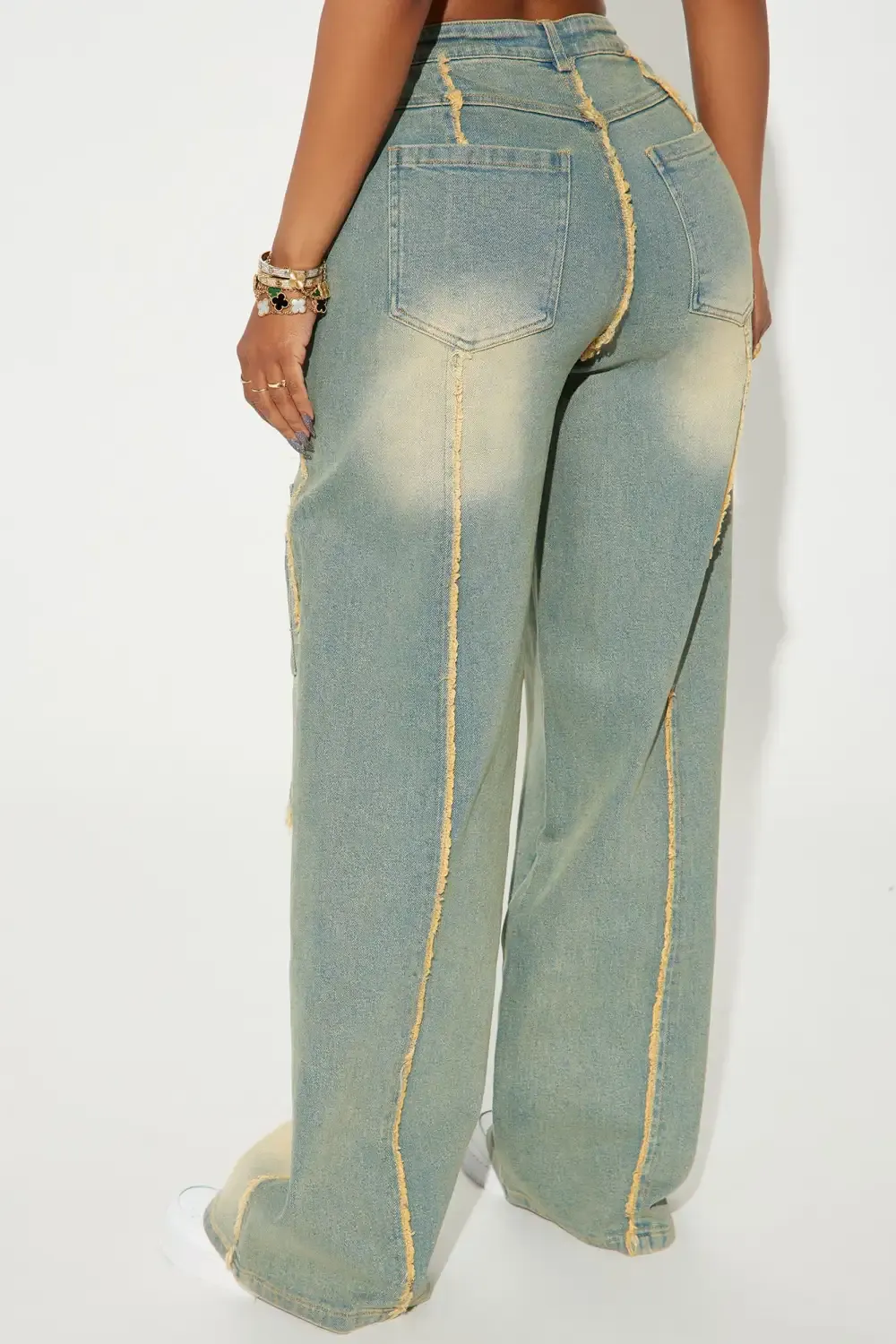Searching For You Baggy Jeans - Medium Wash
