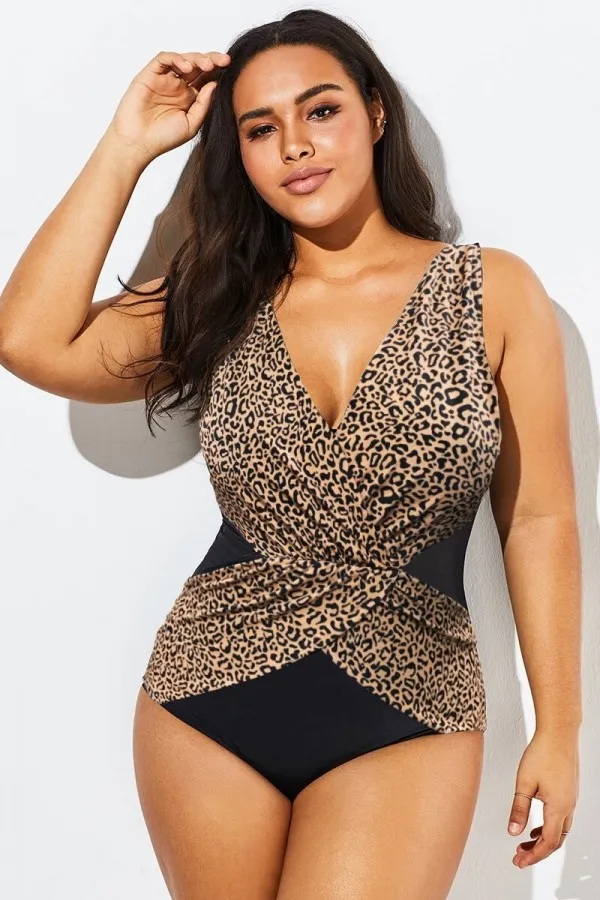 Black V-Neck Streak Modern One Piece Swimsuit