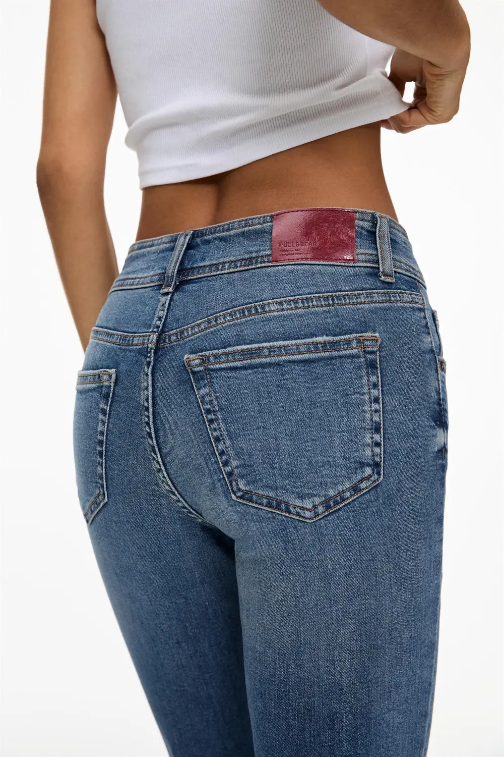 Jeans bootcut tiro bajo