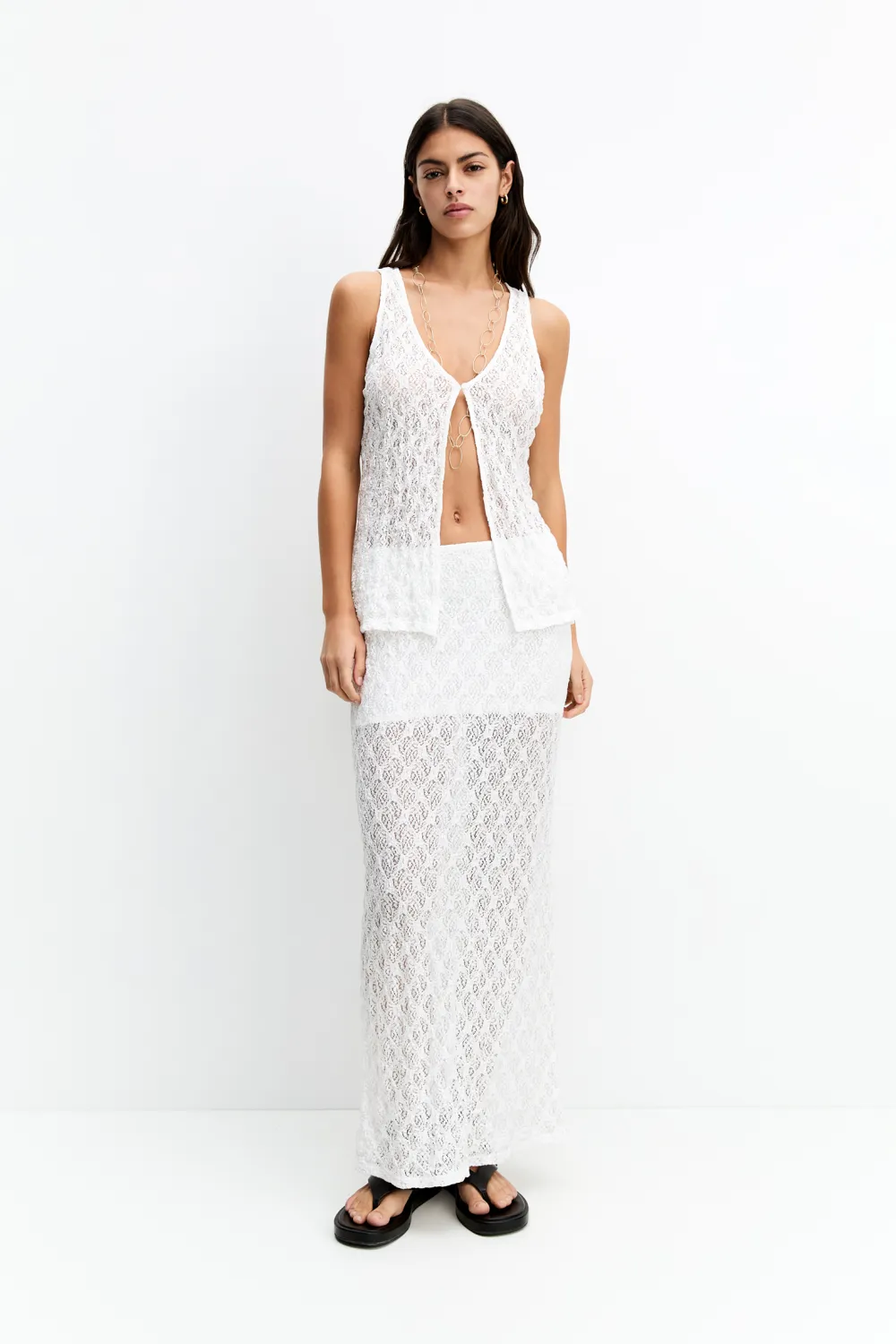 Falda midi encaje