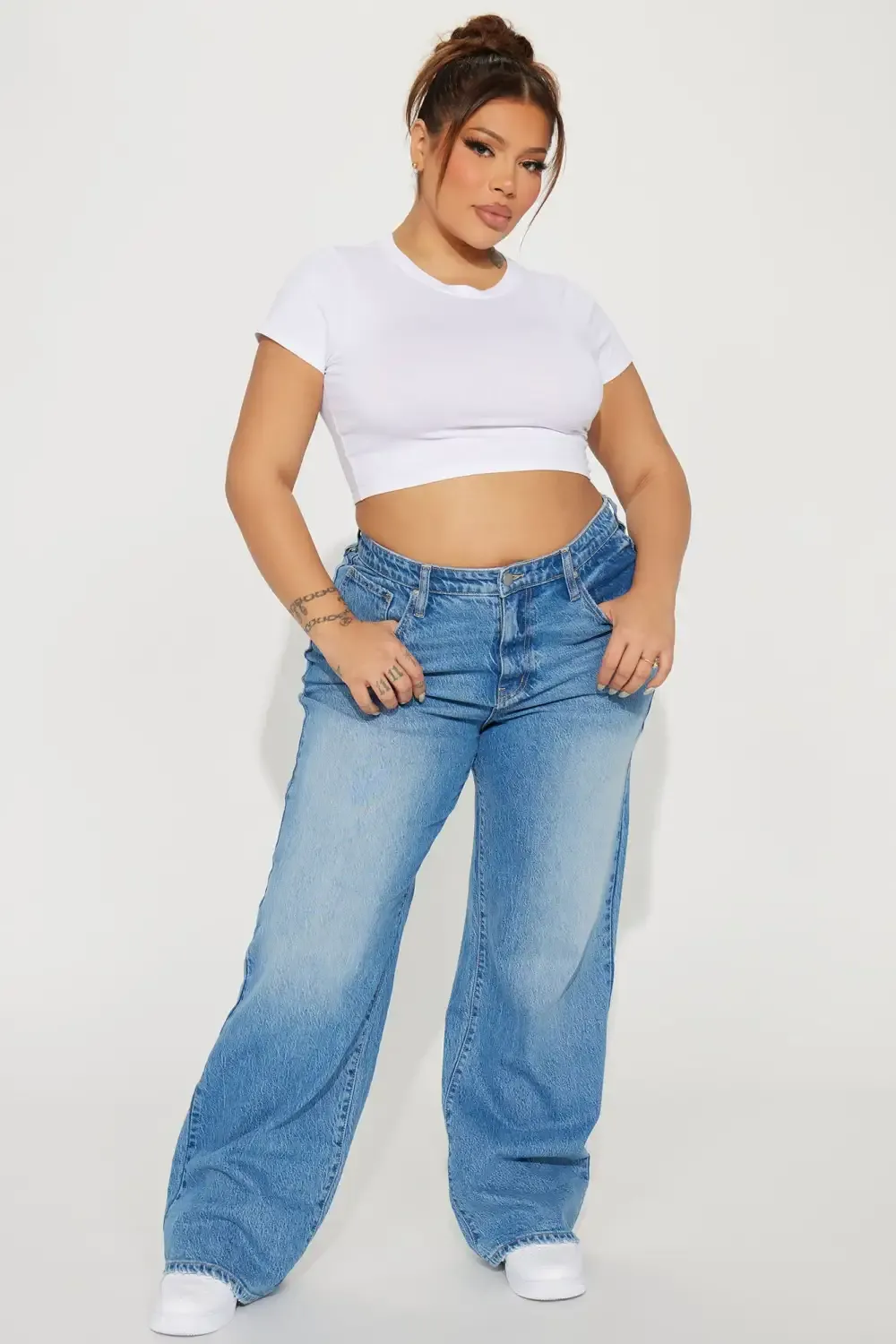 Laguna Mid Rise Loose Jeans - Medium Wash