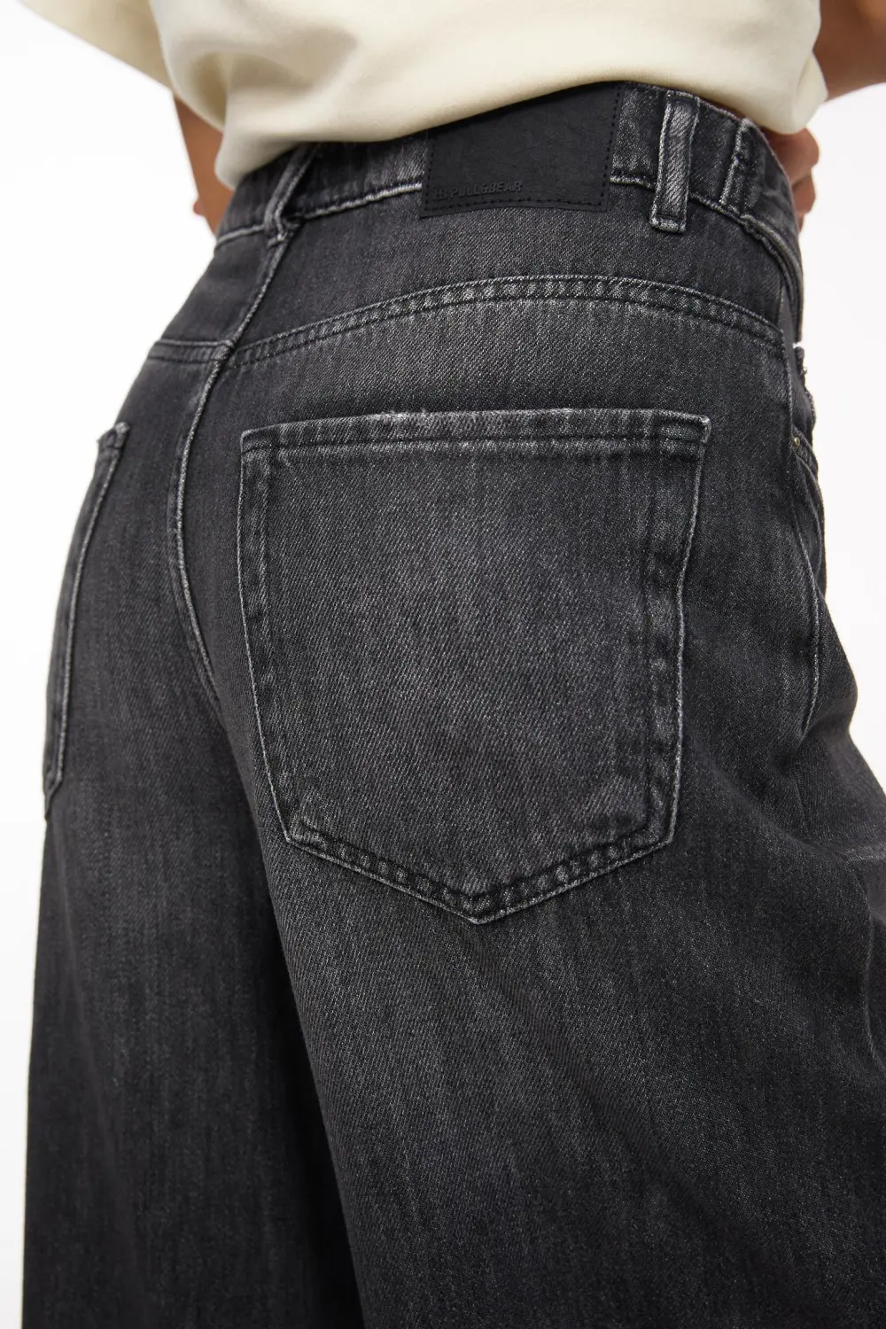 Jeans baggy wide leg detalle trabillas