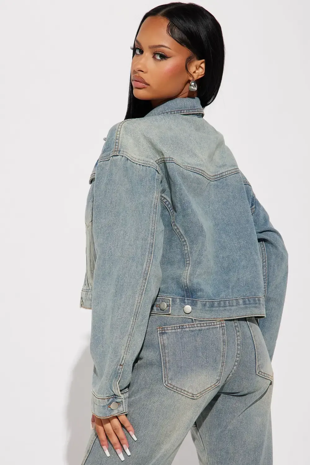 Sierra Tinted Denim Trucker Jacket - Light Wash