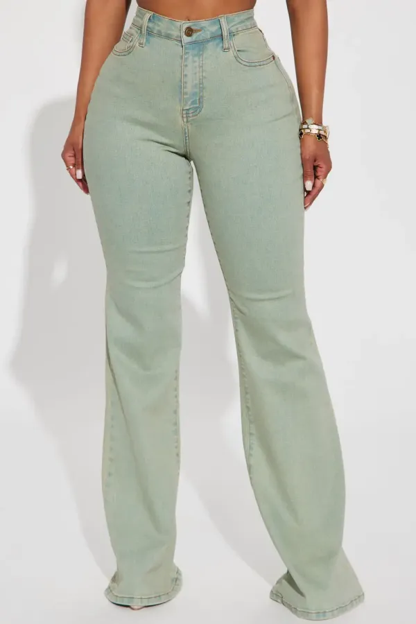 Vienna Tinted High Rise Stretch  Flare Jeans - Light Wash