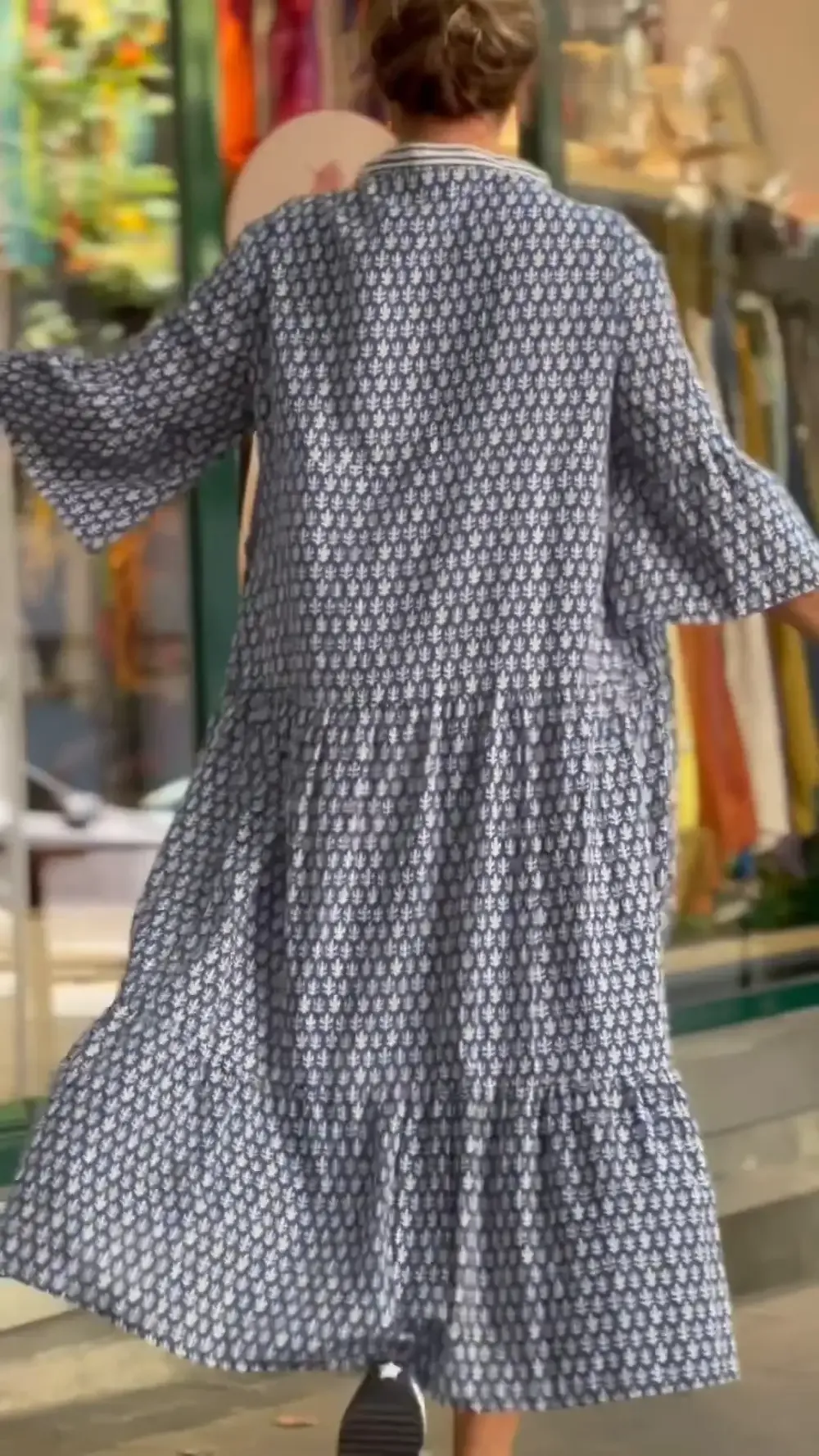 Women's V-neck Mid-sleeve Printed Casual Dress
