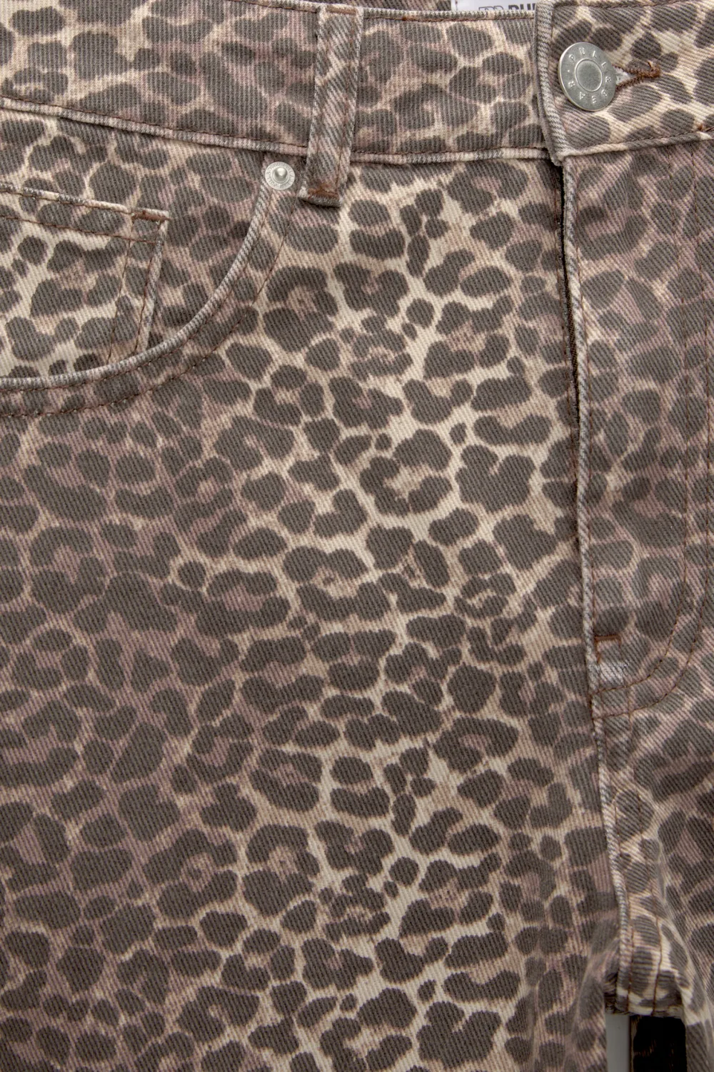 Pantalón leopardo recto