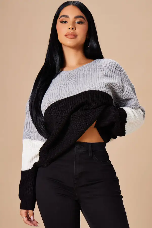 Just A Little Twisted Sweater - Black