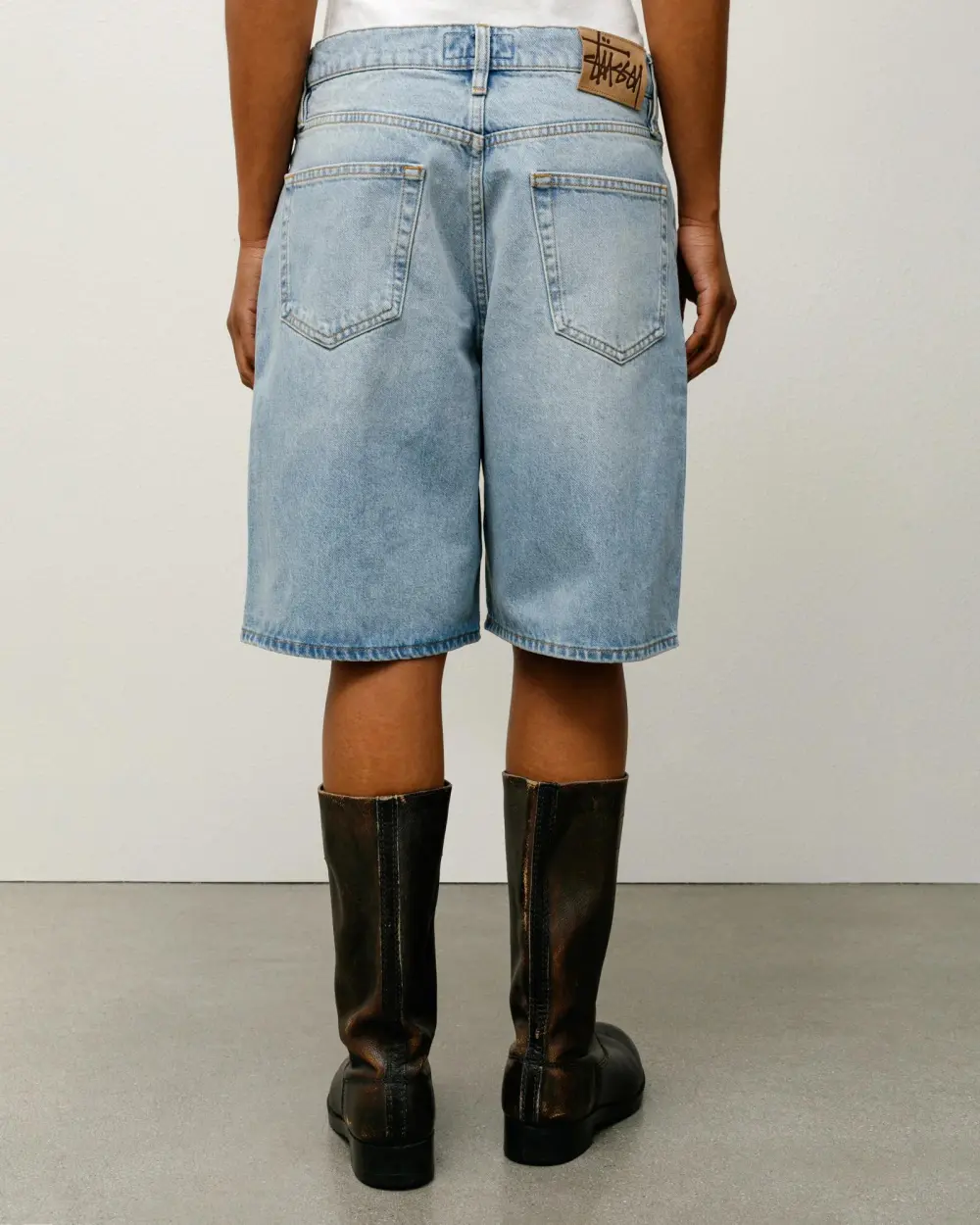 BIG OL' SHORT DENIM