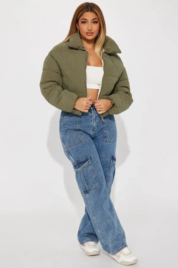 Too Hot To Handle Puffer Jacket - Olive