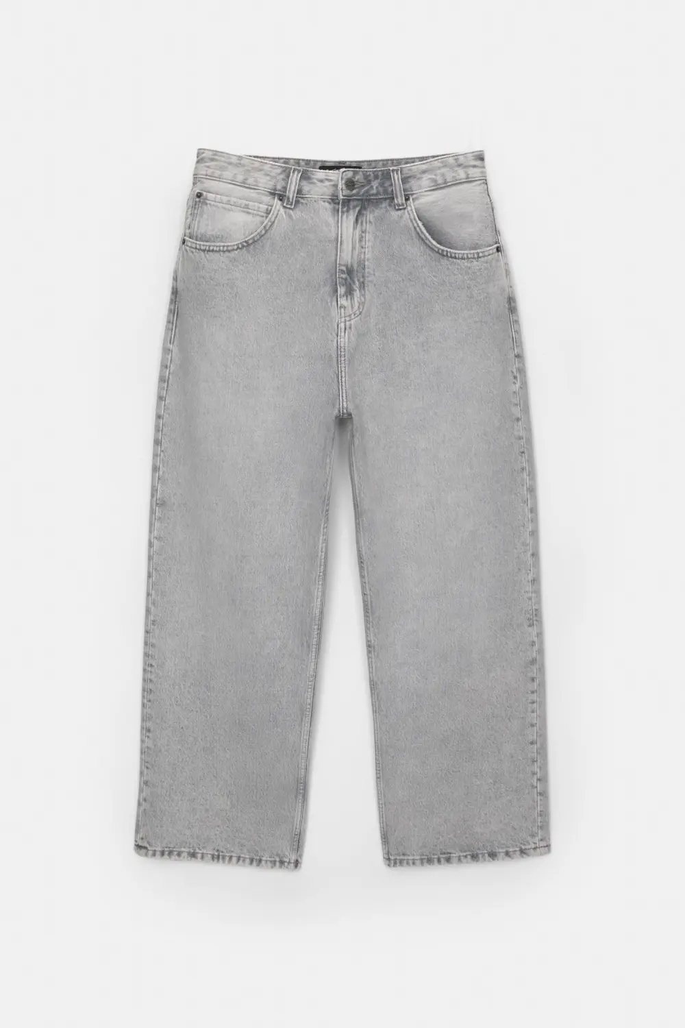Loose baggy jeans