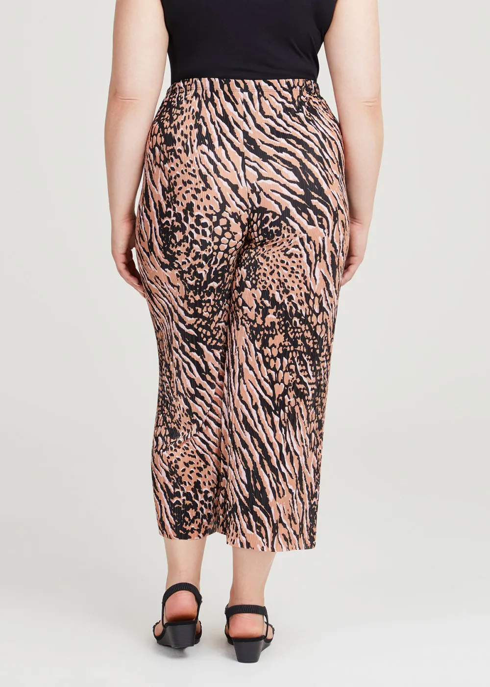 Daisy Pleat Culotte Pant