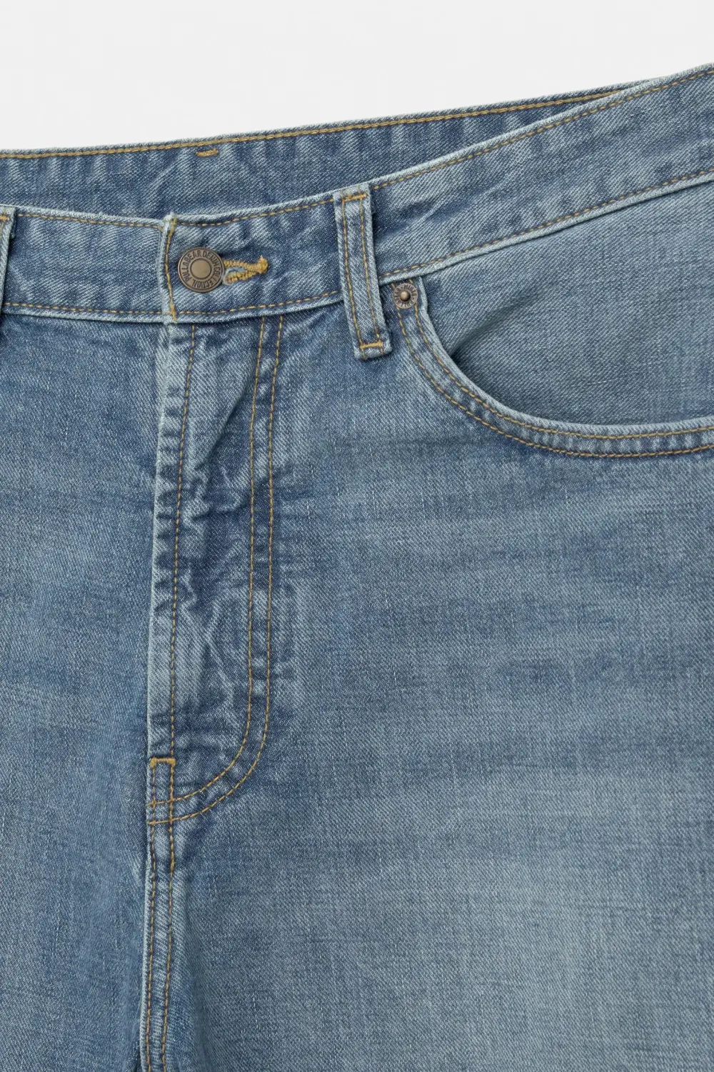 Loose flared jeans