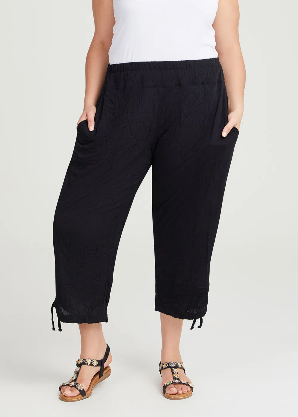 Summer Essential Crop Pant