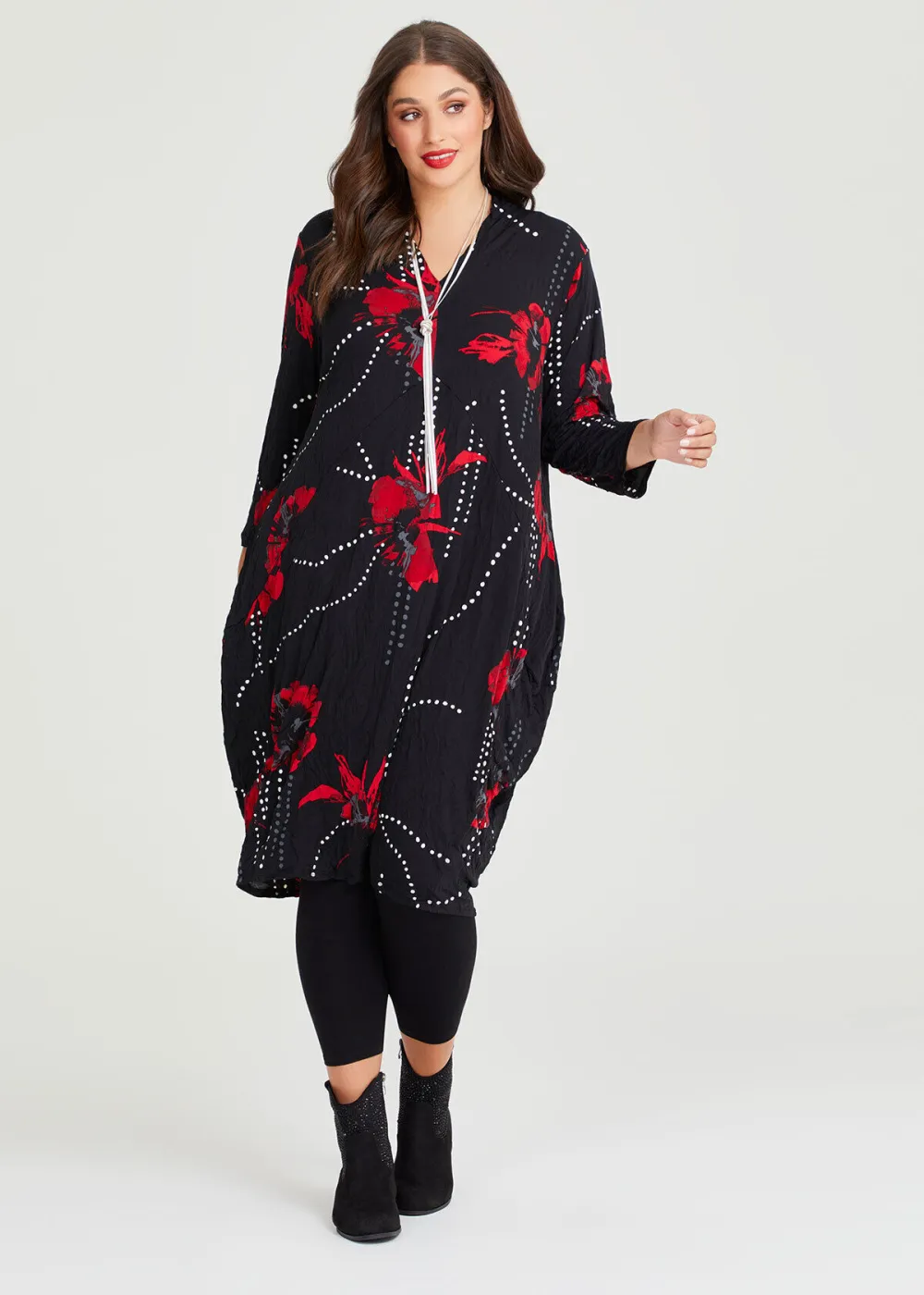 Poppy V-neck Luna Tulip Dress