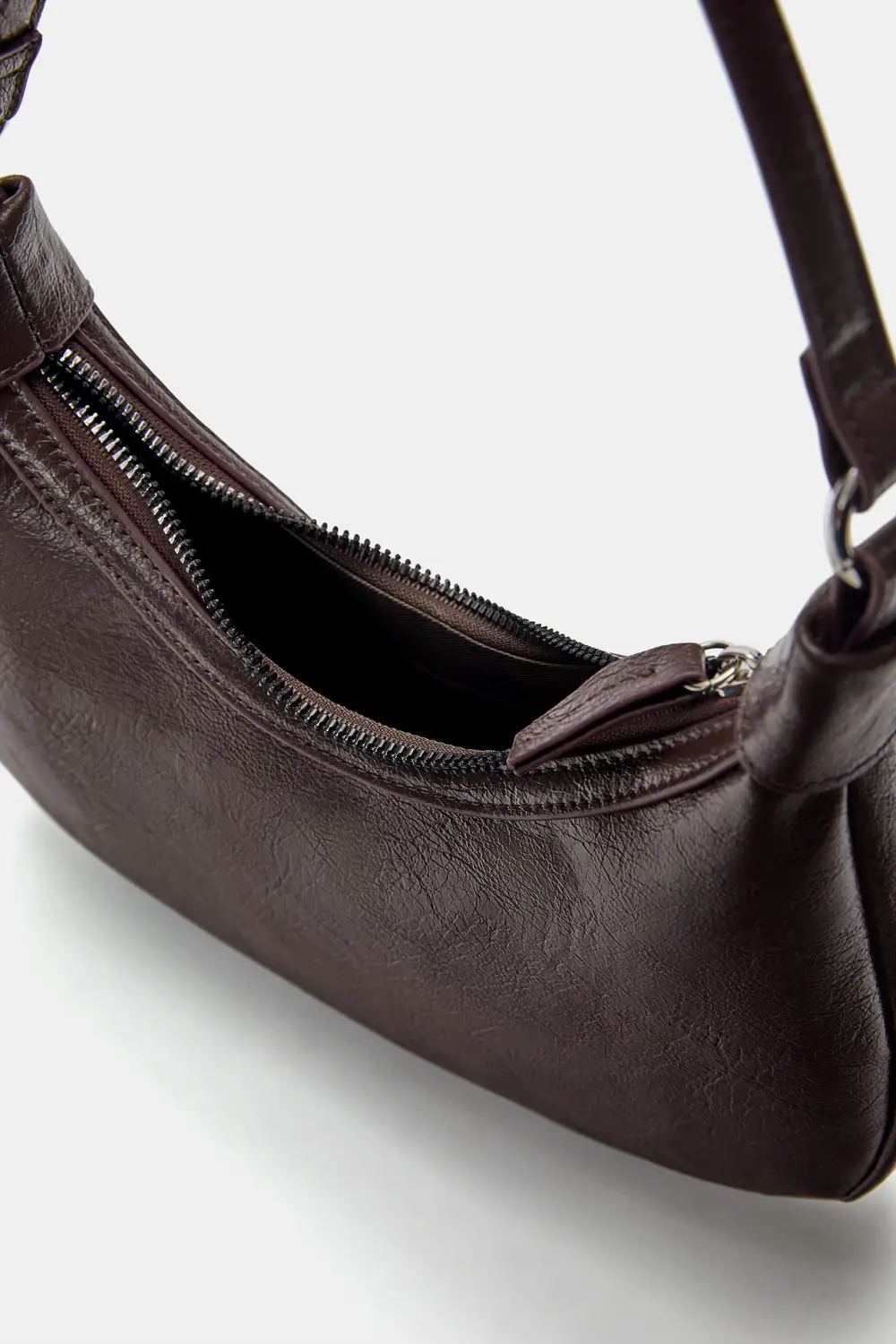 Bolso de hombro media luna