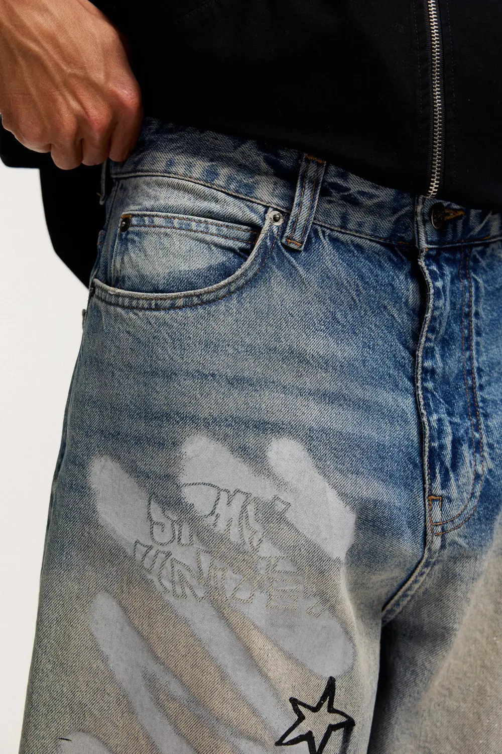 Graffiti skater jeans