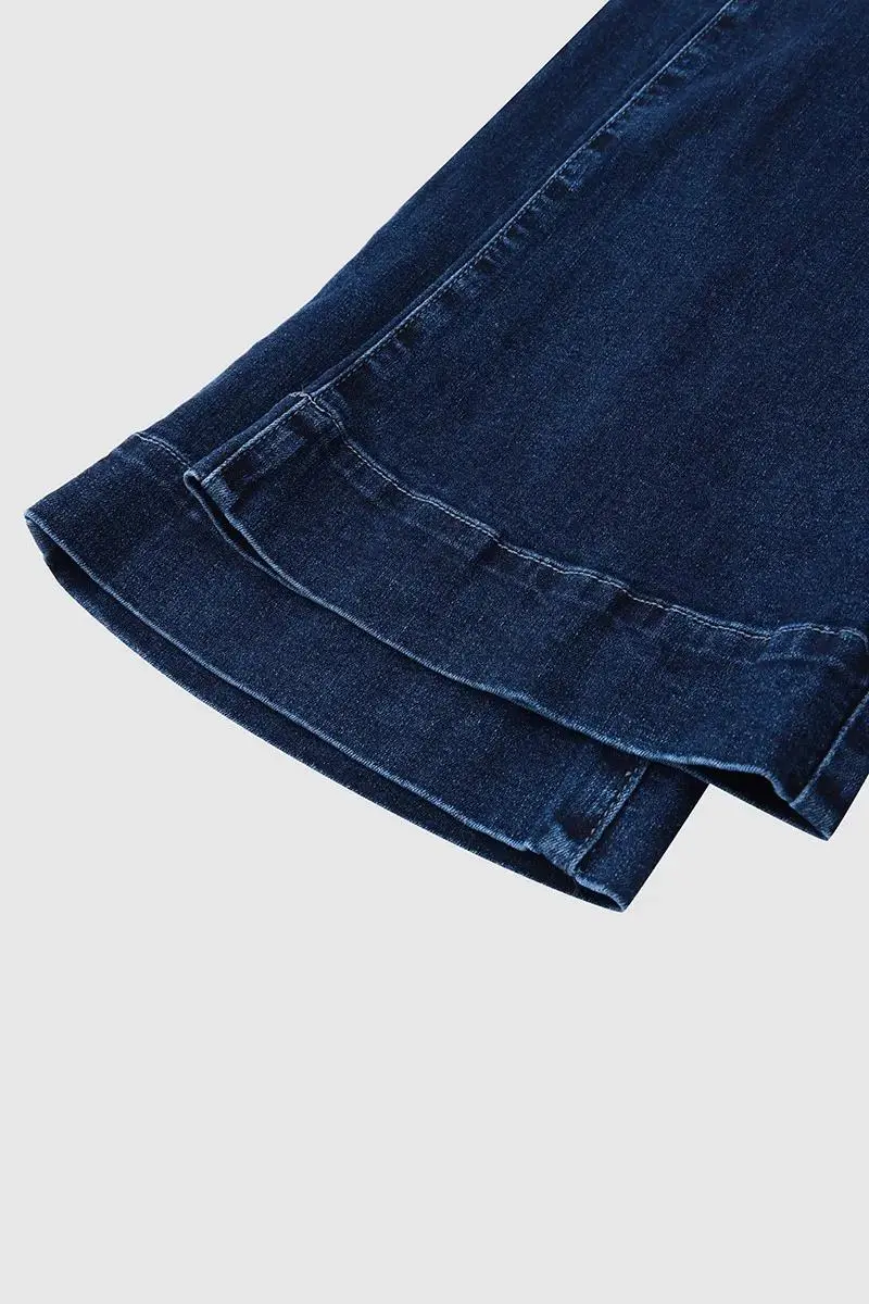 Pocket Detail Mid Rise Straight Leg Jeans Without Belt