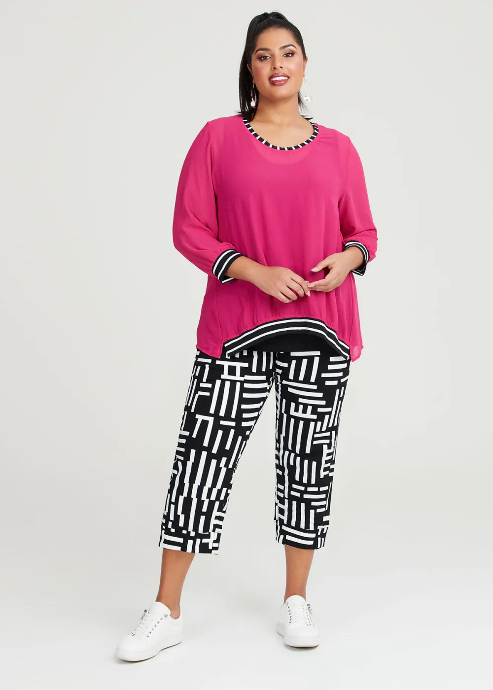 Natural Striking Geo Crop Pant