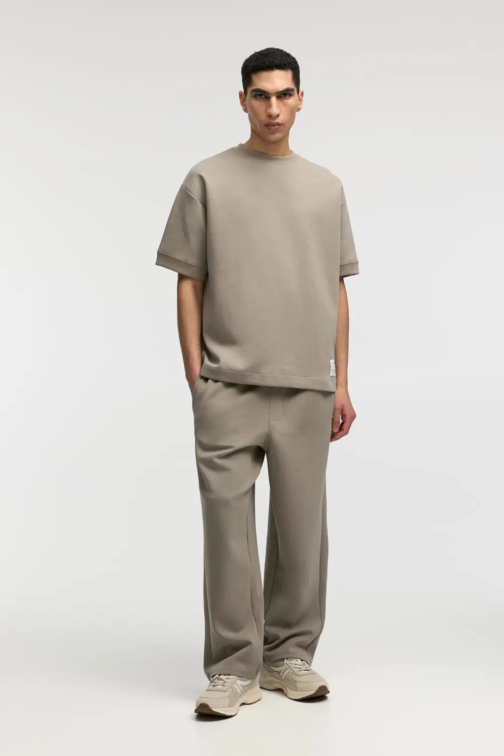 Short sleeve sweatshirt