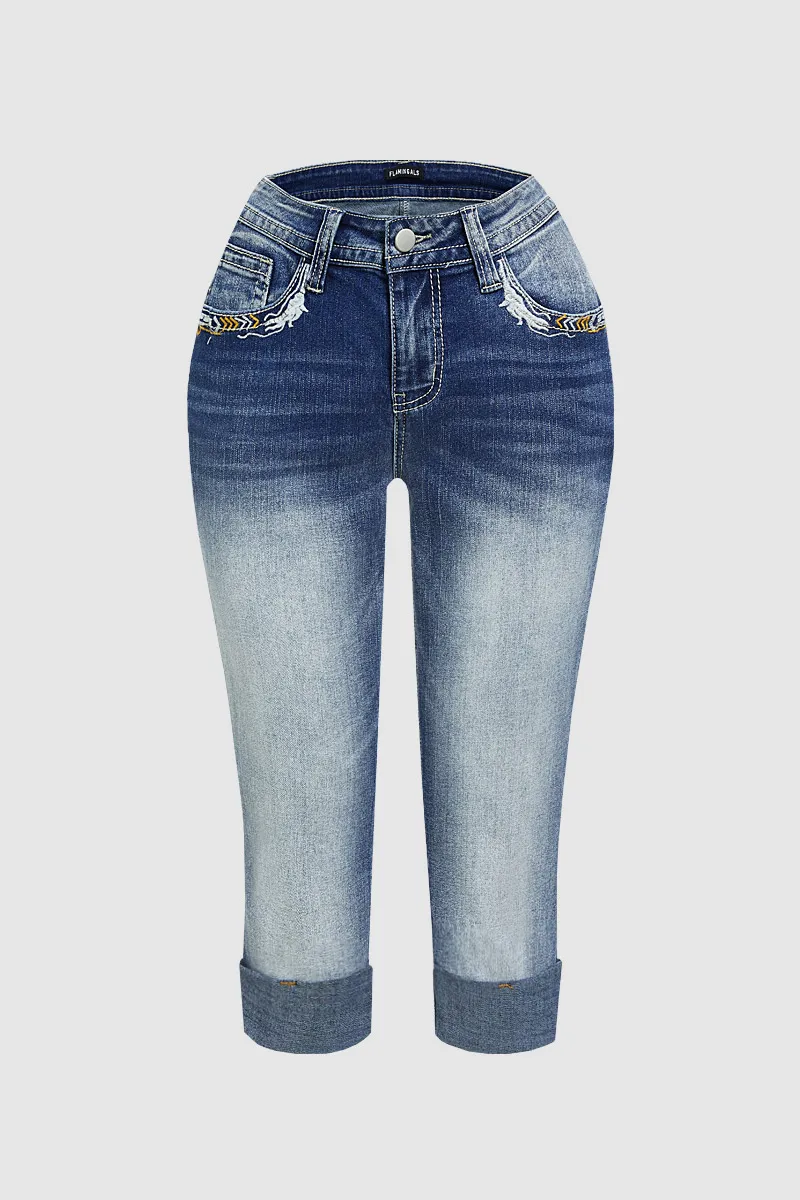 Embroidery Pocket Roll Hem Mid Rise Capri Jeans