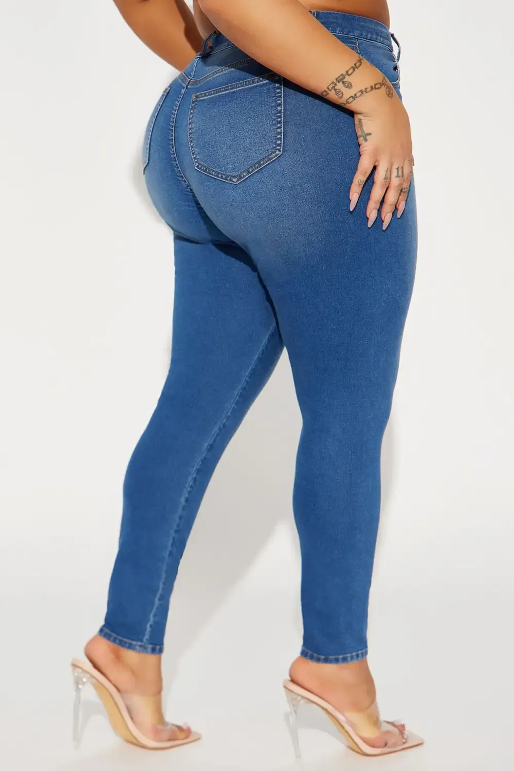 So Seamless Stretch Skinny Jeans - Medium Blue Wash