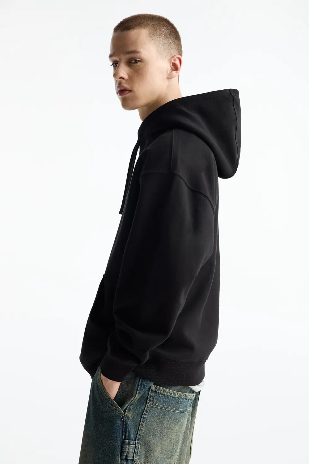 Sudadera básica capucha