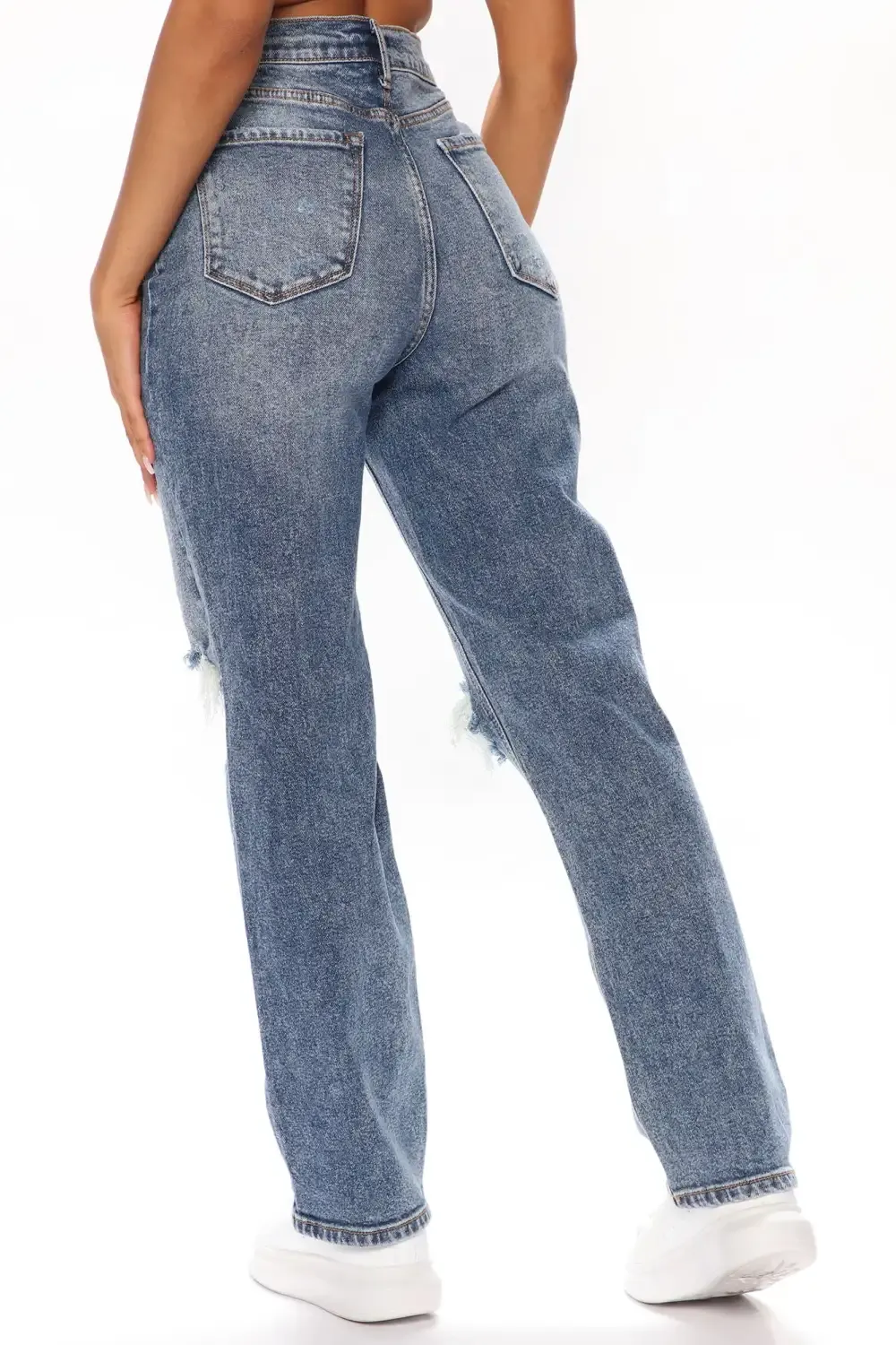 Go Off Boyfriend Distressed Jeans - Medium Blue Wash