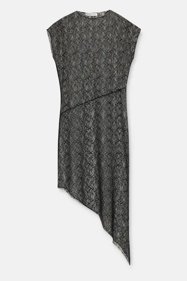 Vestido asimétrico encaje