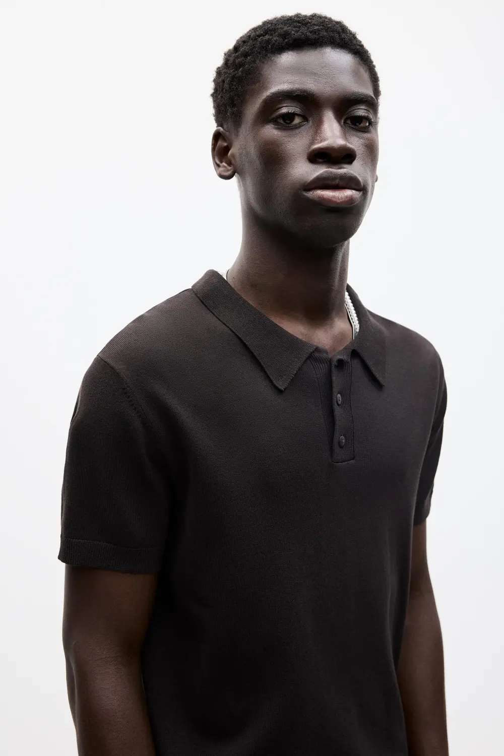 Short sleeve knit polo shirt