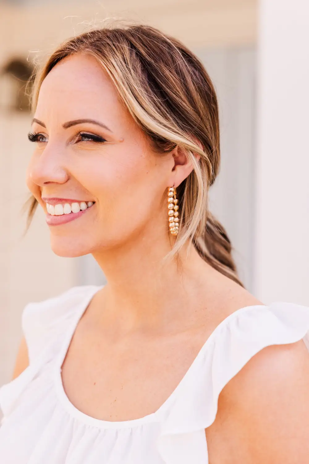 Twinkling Eyes Earrings, Gold