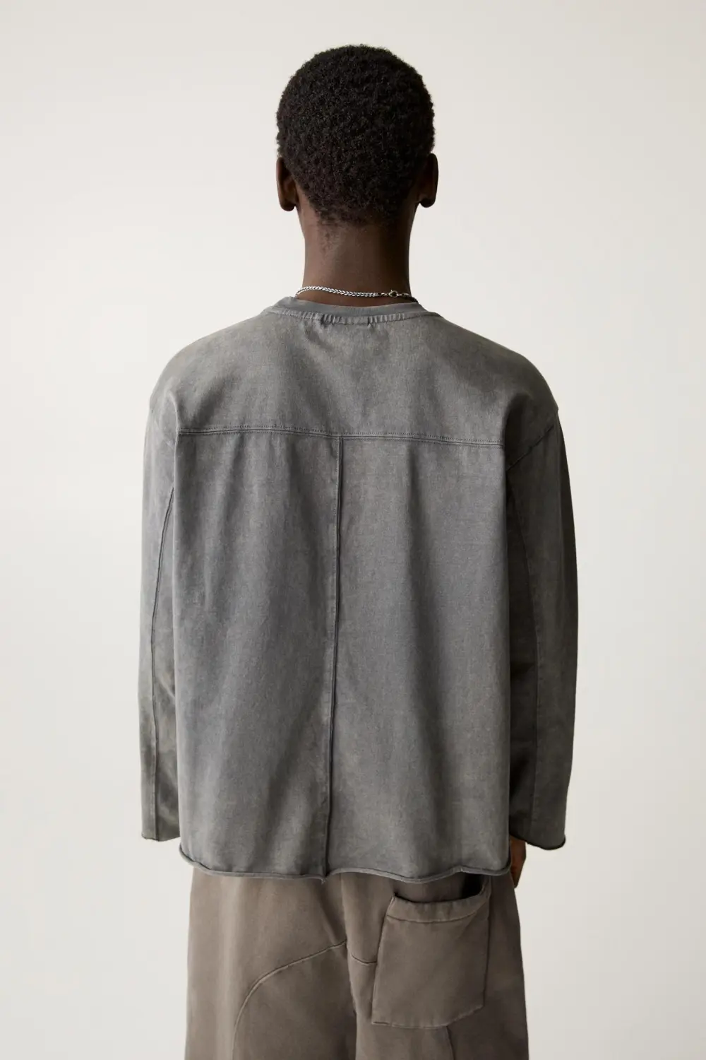 Faded T-shirt with frayed hem