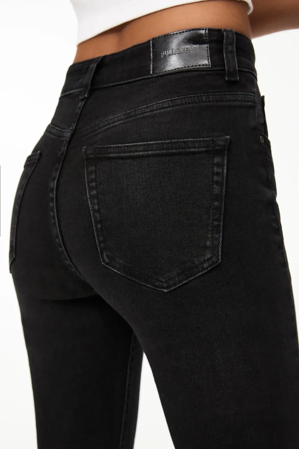 Jeans flare tiro alto