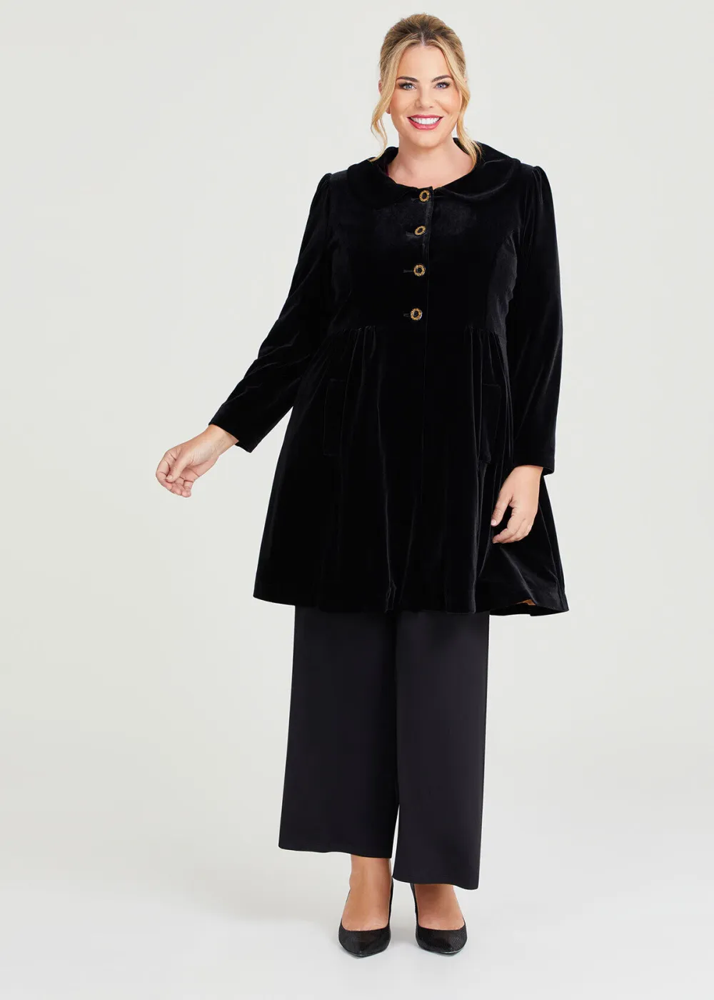 Luxe Velvet Coat With Fur Collar