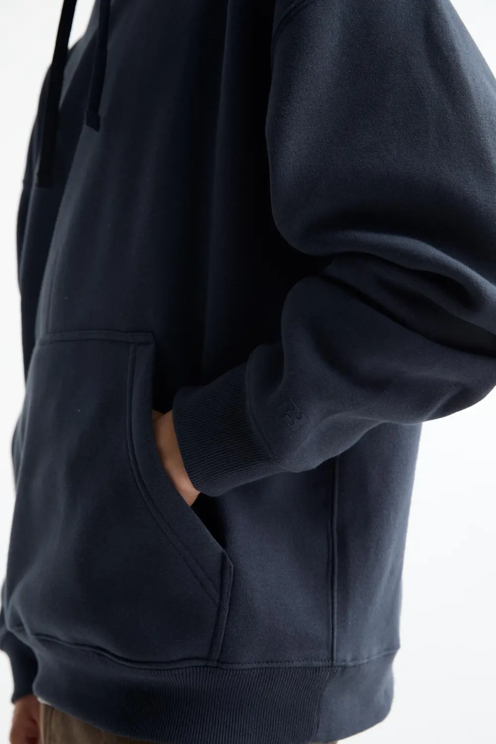 Sudadera básica capucha