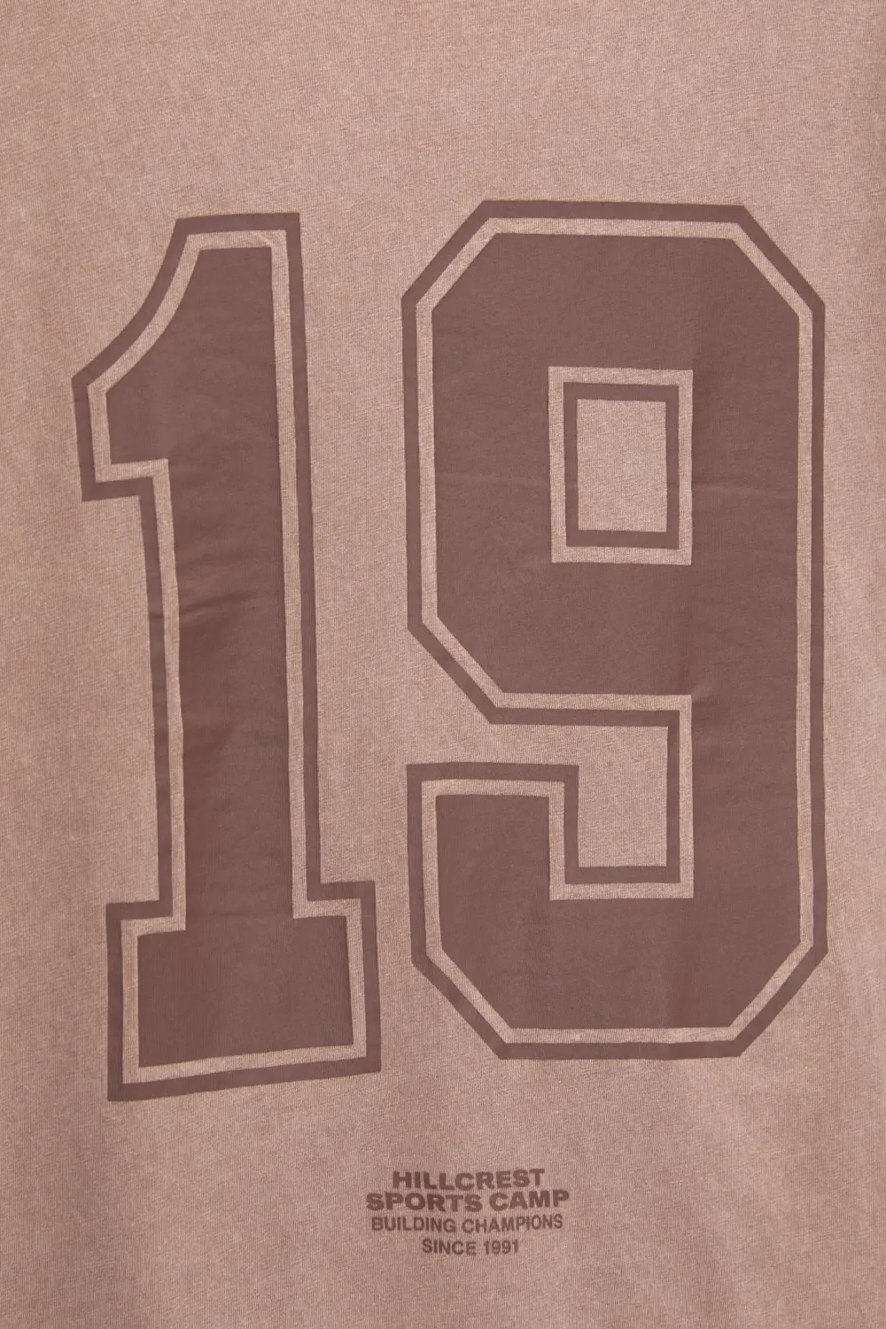 Camiseta varsity gráfico número