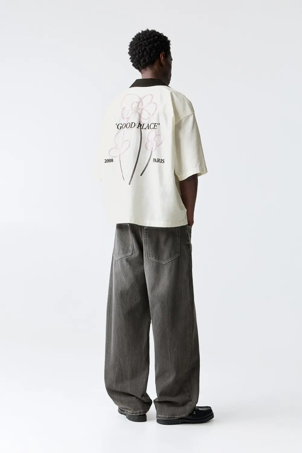 Wide-leg jeans