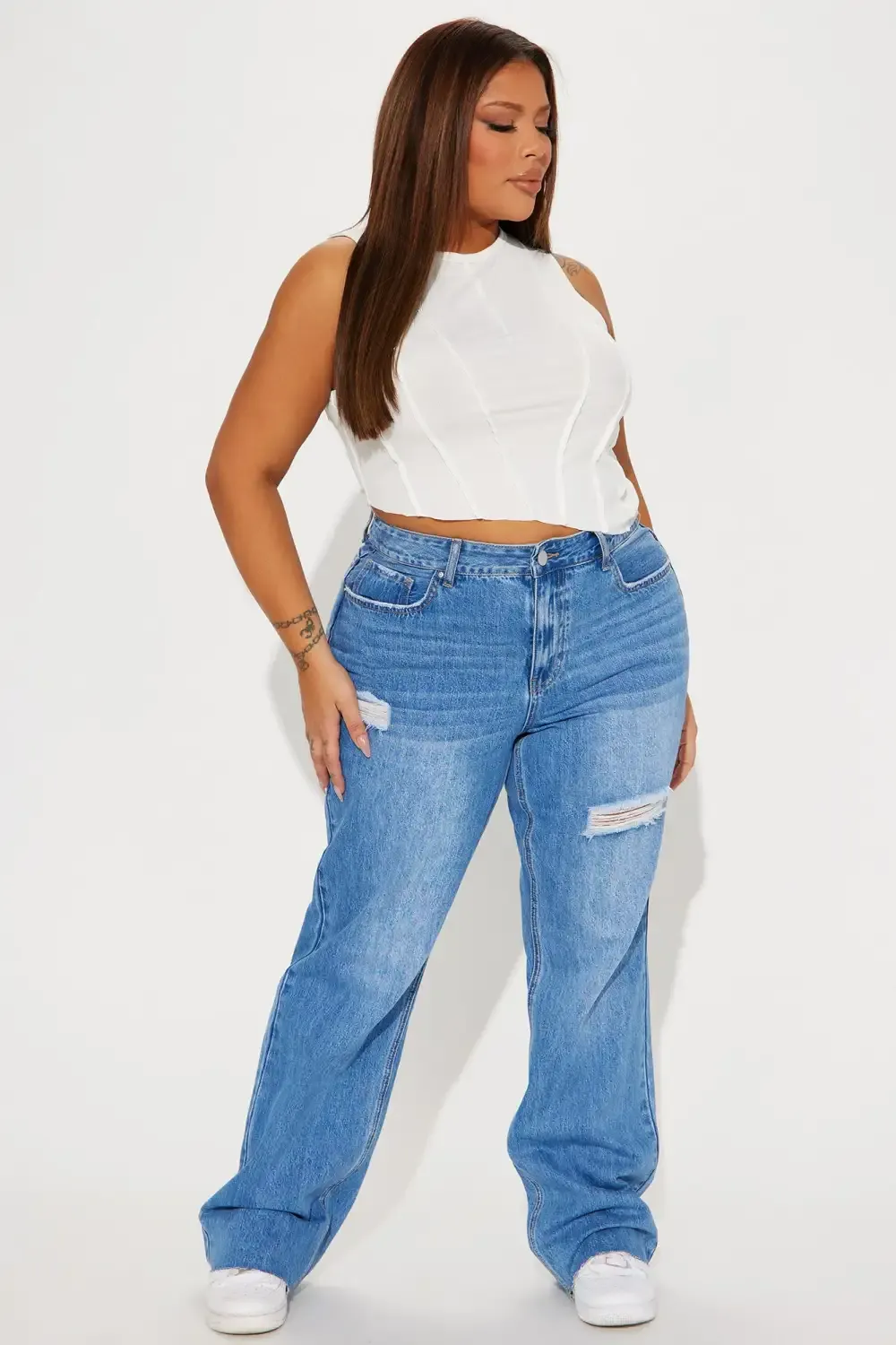 Worth The Wait Ripped Straight Leg Jean - Medium Wash