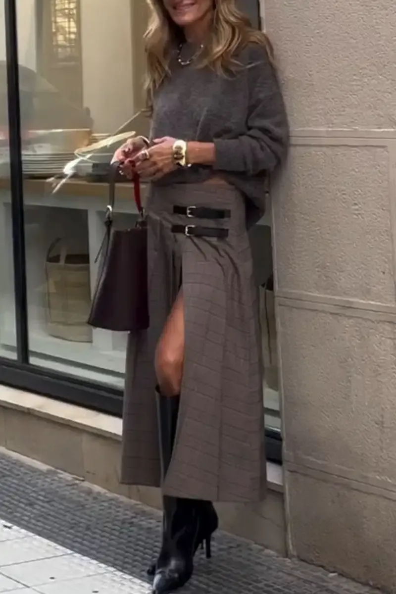 Women's Round Neck Long Sleeve Sweater and Slit Skirt Two-piece Set