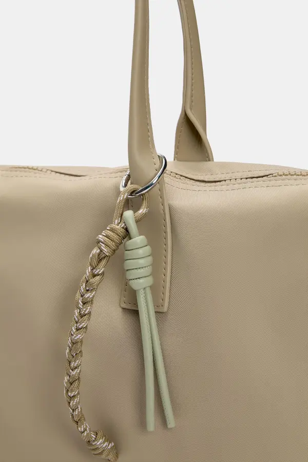 Bolso shopper nylon adorno