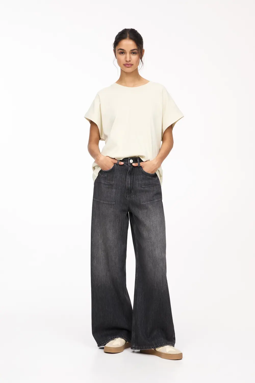 Jeans baggy wide leg detalle trabillas