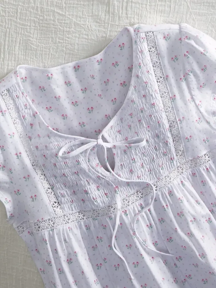 Eileen West Smocked Sweetheart Nightgown