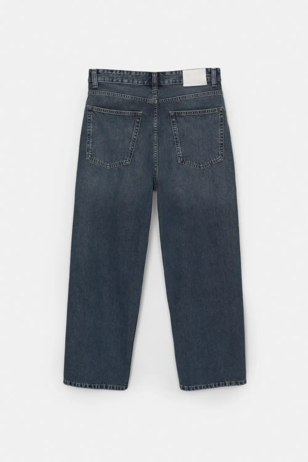 Loose baggy jeans