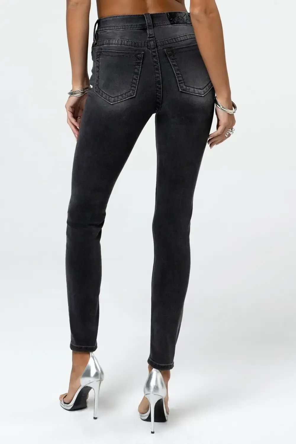 Noir Jane Skinny Jeans