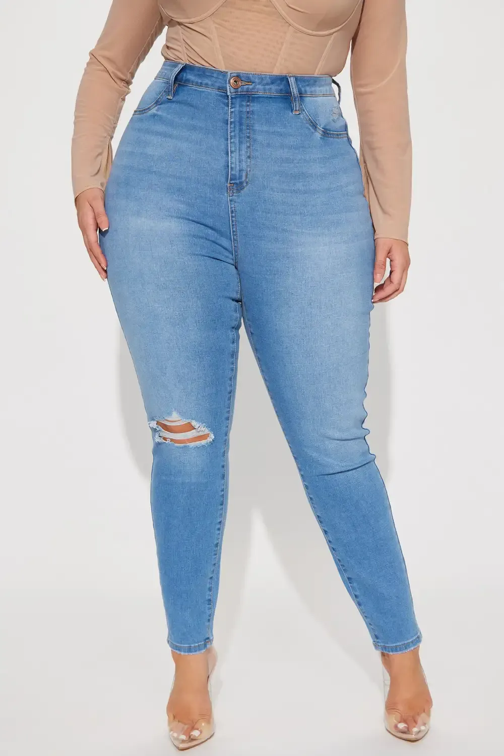 Stretch Curvy Ripped Skinny Jean - Light Wash