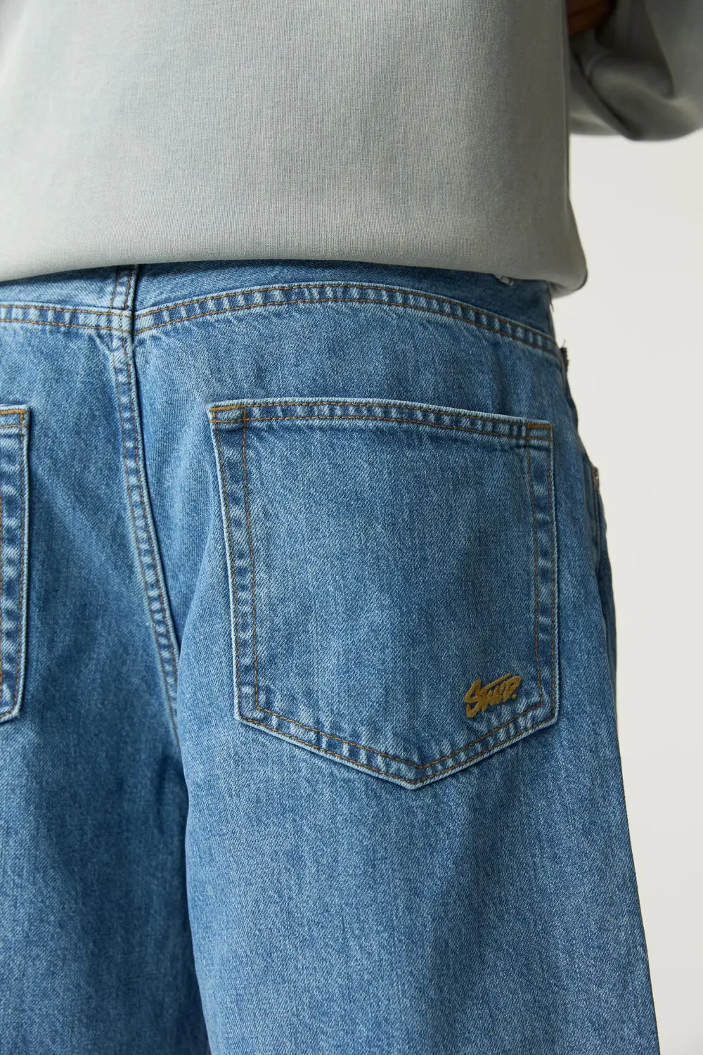 Baggy denim Bermuda shorts