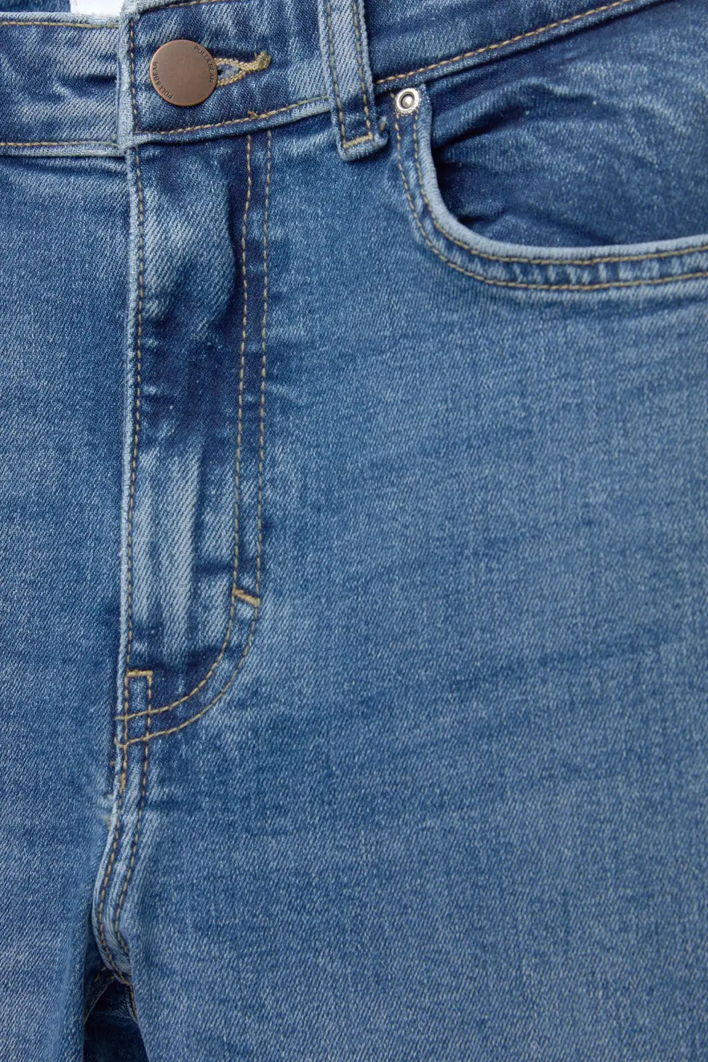 Jeans flare tiro alto