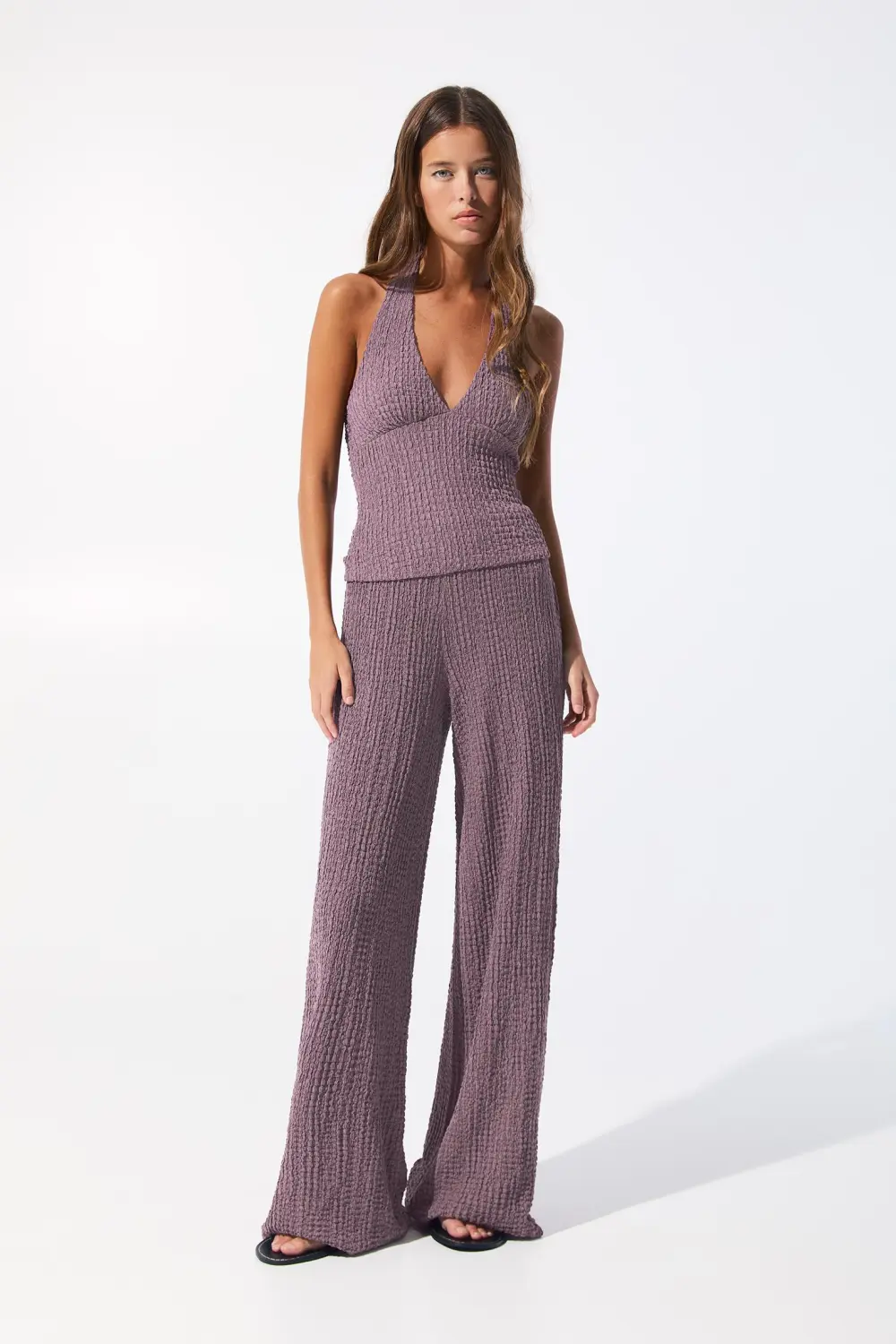 Creased-effect halter top